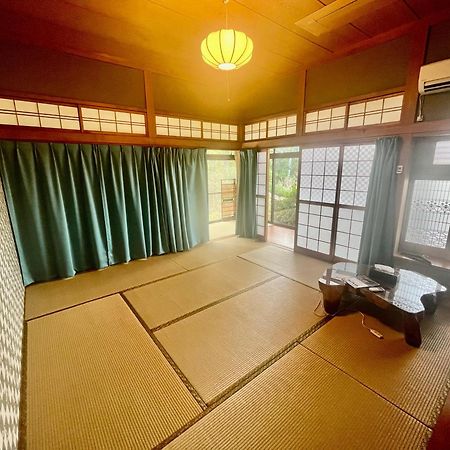 みやうら御殿 Daire Imabari Railway Station Dış mekan fotoğraf